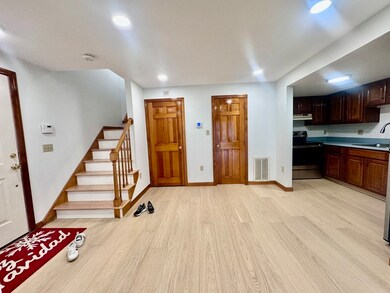 156 Quincy Shore Dr unit 72, Quincy, MA 02171 - photo 5