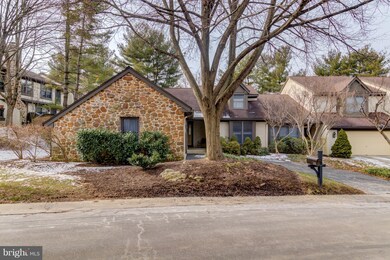 204 Springhouse Pond, Chesterbrook, PA 19087 - photo 2