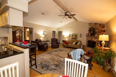 746 Dezso Dr, Alvin, TX 77511 - photo 7