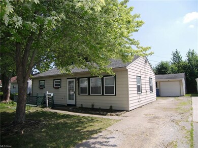 4223 Talbot Ln, Lorain, OH 44055 - photo 2