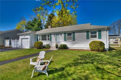 17 Riley Dr, Riverside, RI 02915 - photo 3