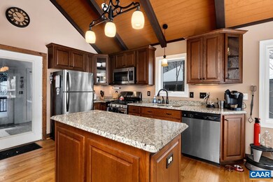 64 Squirrel Tree Ln, Roseland, VA 22967 - photo 3