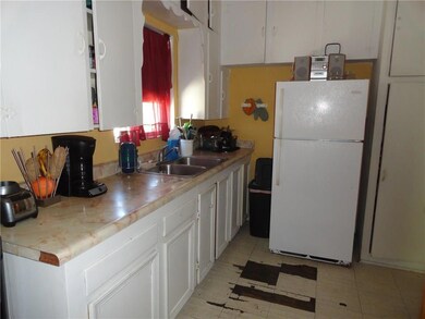 3324 Jackson Ave, El Paso, TX 79930 - photo 3