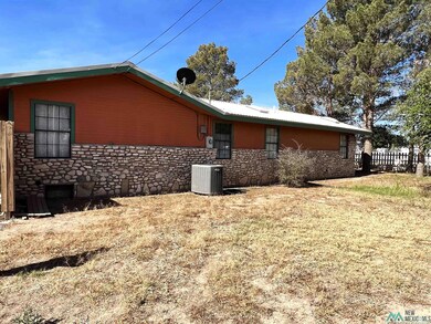 4404 Taos St, Carlsbad, NM 88220 - photo 5