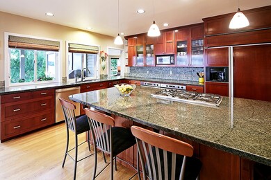 7617 W Mercer Way, Mercer Island, WA 98040 - photo 7