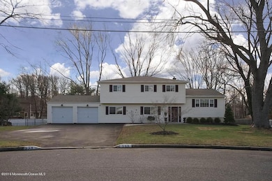 534 Roxbury Rd, Belford, NJ 07718 - photo 2