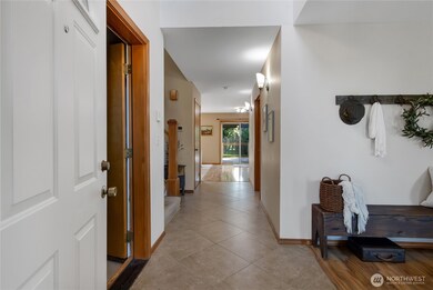 8024 33rd St W, University Place, WA 98466 - photo 5