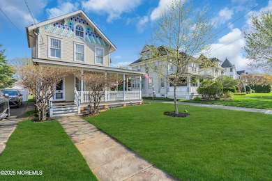 44 Irving Pl Red Bank