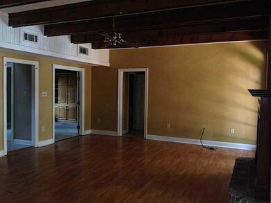 Den/Family/Great Room.