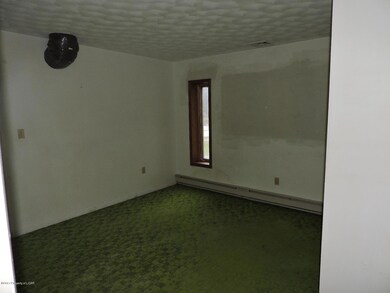 281 Lakeside Dr, Harveys Lake, PA 18618 - photo 6