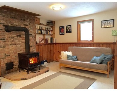 39 Emily Ln, Amherst, MA 01002 - photo 6