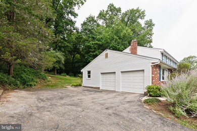 8902 Carlisle Rd, Glenside, PA 19038 - photo 6