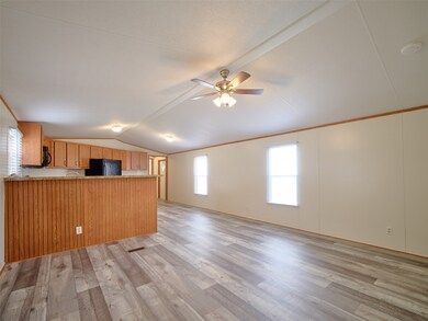 3315 Rosenberg St unit 2, Needville, TX 77461 - photo 5
