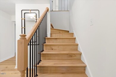 22-2801 Camfield Pl