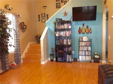 1857 Saddlewood Ct, Asheboro, NC 27203 - photo 2