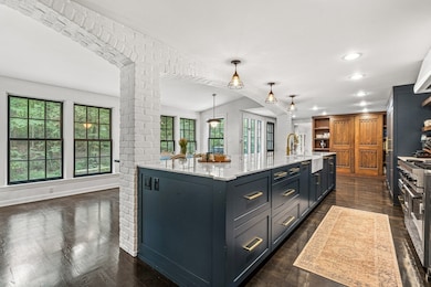 19 Pelham Rd, Weston, MA 02493 - photo 2