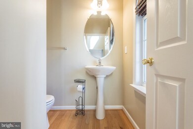 148 Contrail Dr, Kearneysville, WV 25430 - photo 5