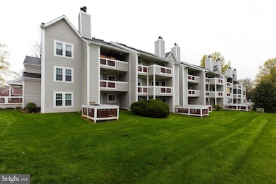 12949 Grays Pointe Rd unit C, Fairfax, VA 22033 - photo 4