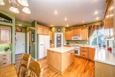 2308 E Alderhill Dr, Eagle, ID 83616 - photo 6