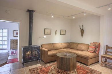 12 Holy Trinity Rd, Arroyo Seco, NM 87514 - photo 7