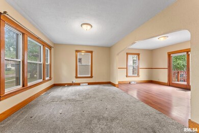 2021 13th St, Moline, IL 61265 - photo 6
