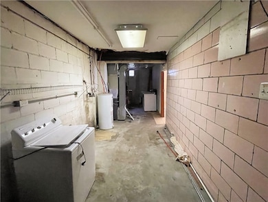 101 Mcgovern Blvd, Glenwillard, PA 15046 - photo 6