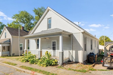 907 S Jackson St, Belleville, IL 62220 - photo 2