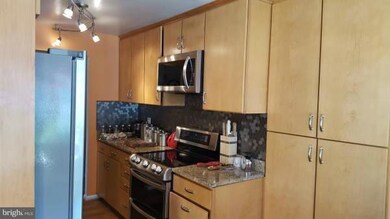 19941 Appledowre Cir, Germantown, MD 20876 - photo 4