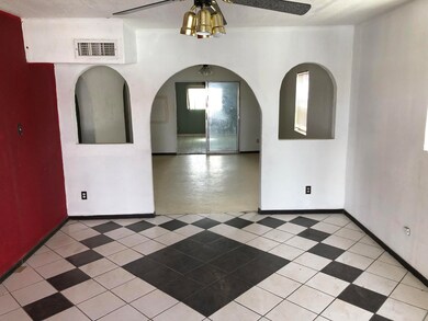 7546 Taxco Dr, El Paso, TX 79915 - photo 2