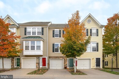 23112 Blackthorn Square, Sterling, VA 20166 - photo 2