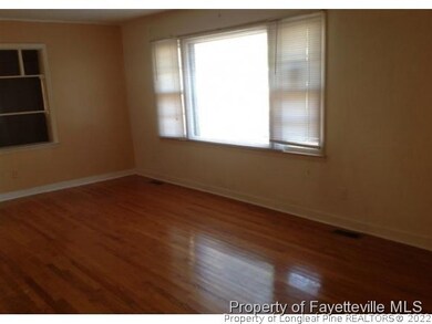 7562 Decatur Dr, Fayetteville, NC 28303 - photo 4