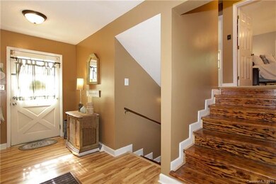 107 Northmont Dr, Statesville, NC 28625 - photo 3