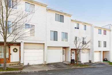 252EmilyLn-03