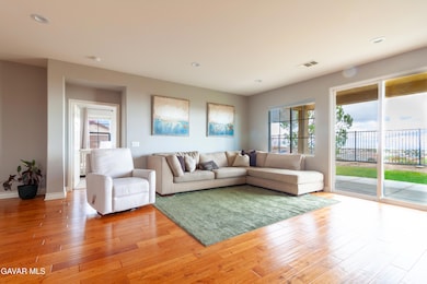 1659 Date Palm Dr, Palmdale, CA 93551 - photo 5