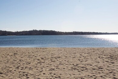 135 Wheeler Rd, Mashpee, MA 02649 - photo 6