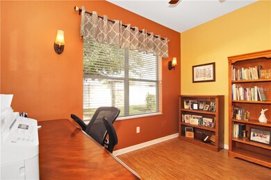 9949 Jasmine Brook Cir, Land O Lakes, FL 34638 - photo 4