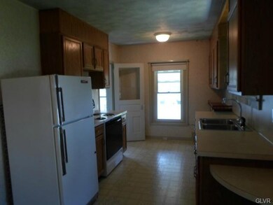 1045 Pennsylvania Ave unit 2, Emmaus, PA 18049 - photo 7