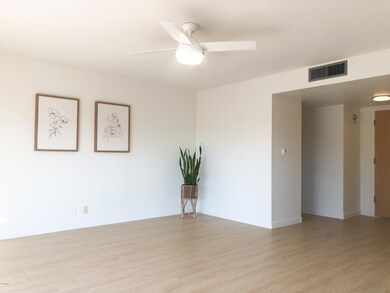 Living Rm