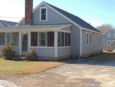 15 Beach St, Mattapoisett, MA 02739 - photo 3
