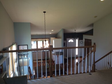 2770 Sunflower Dr, Fitchburg, WI 53711 - photo 4