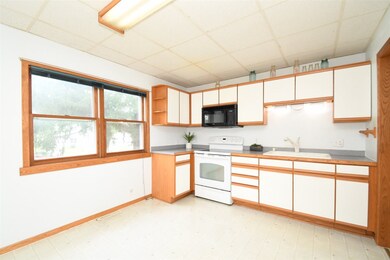 266 State St, Oregon, WI 53575 - photo 5