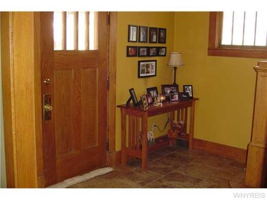 331 Stanley St, North Tonawanda, NY 14120 - photo 2