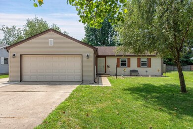 3519 25th St, Columbus, IN 47203 - photo 2