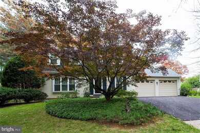 11105 Freas Dr, North Potomac, MD 20878 - photo 2