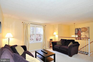 13108 N Point Ln, Laurel, MD 20708 - photo 3