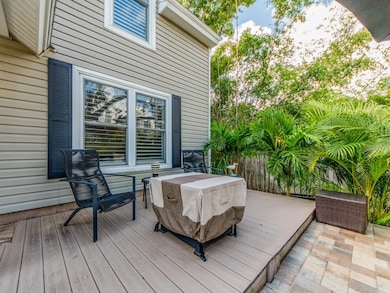 555 Florida Ave, Palm Harbor, FL 34683 - photo 4