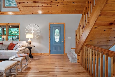 Welcoming entry