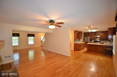 6120 Hidden Hollow Dr, Sykesville, MD 21784 - photo 6