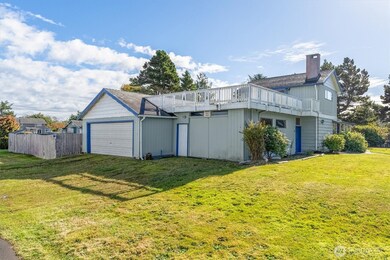 4514 L Place, Seaview, WA 98644 - photo 2