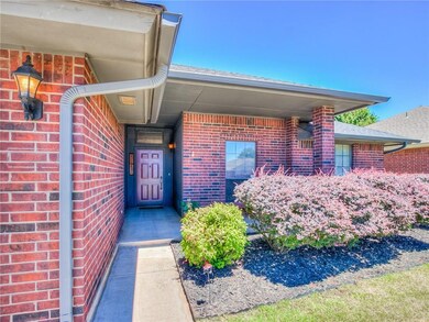 513 Verreaux Dr, Norman, OK 73072 - photo 3